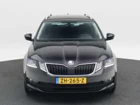 Škoda Octavia (2019) thumbnail 4