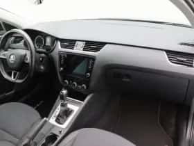 Škoda Octavia (2019) thumbnail 37