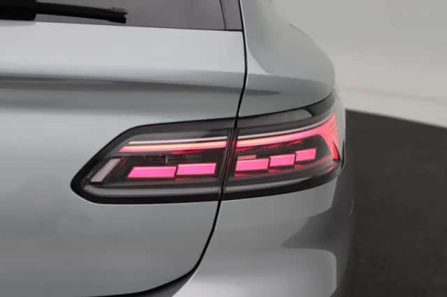 Volkswagen Arteon (2022) thumbnail 14