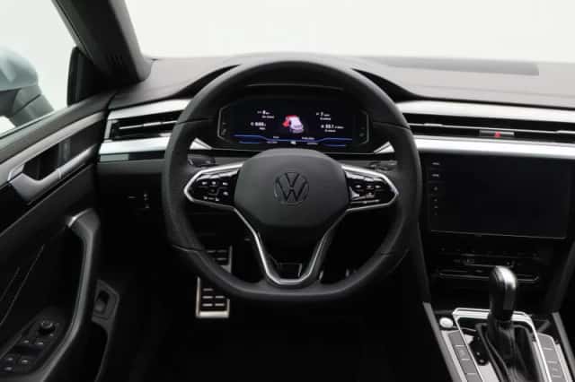 Volkswagen Arteon (2022) thumbnail 3