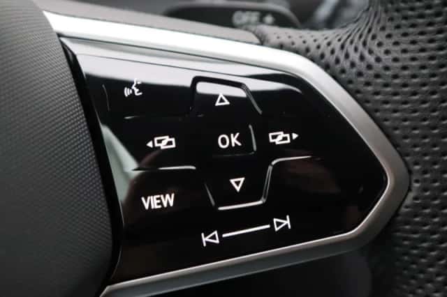 Volkswagen Arteon (2022) thumbnail 23