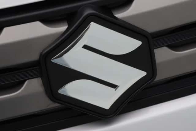 Suzuki Vitara (2015) thumbnail 11
