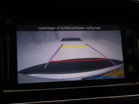 Suzuki Vitara (2015) thumbnail 24