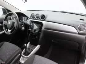Suzuki Vitara (2015) thumbnail 33