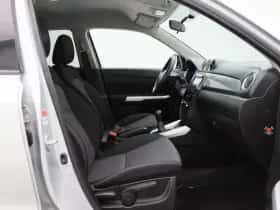 Suzuki Vitara (2015) thumbnail 34