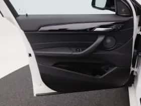 BMW X2 (2018) thumbnail 16
