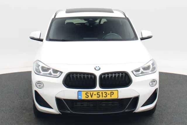 BMW X2 (2018) thumbnail 4