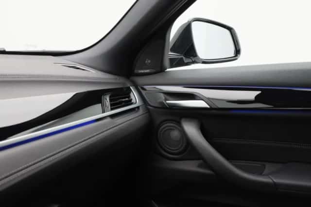 BMW X2 (2018) thumbnail 31