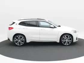 BMW X2 (2018) thumbnail 6