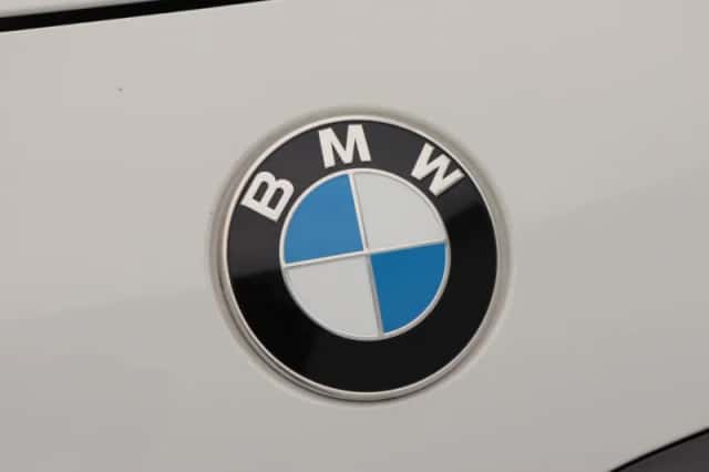BMW X2 (2018) thumbnail 9