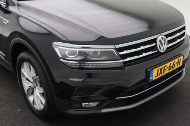 Volkswagen Tiguan (2021) thumbnail 12