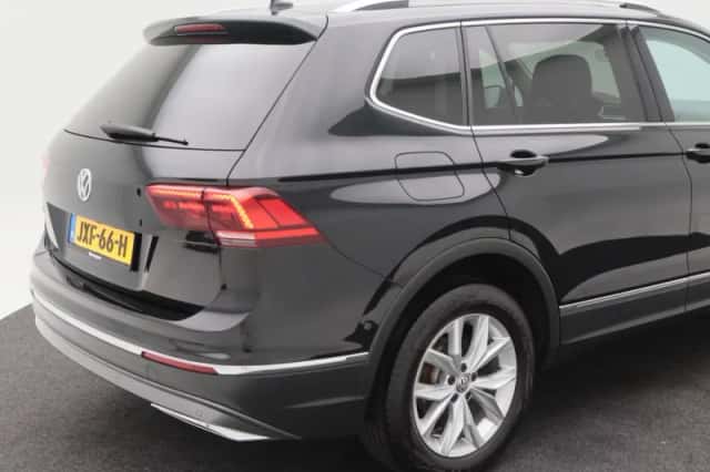 Volkswagen Tiguan (2021) thumbnail 15