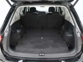 Volkswagen Tiguan (2021) thumbnail 17
