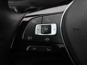 Volkswagen Tiguan (2021) thumbnail 21