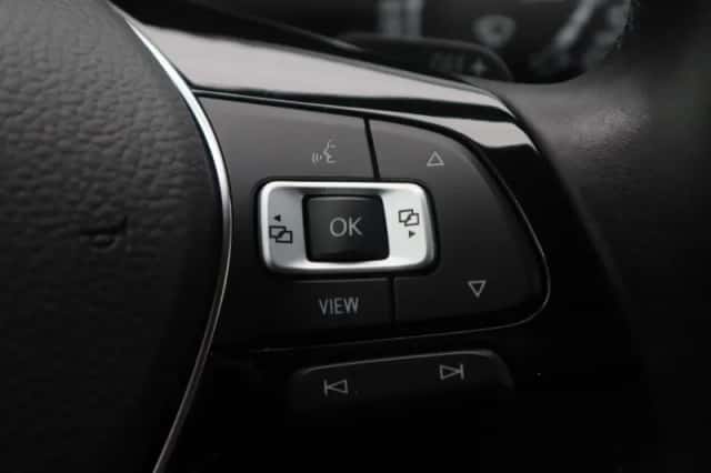Volkswagen Tiguan (2021) thumbnail 22