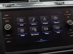 Volkswagen Tiguan (2021) thumbnail 23