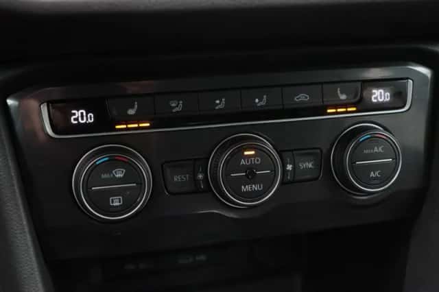 Volkswagen Tiguan (2021) thumbnail 27