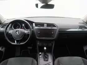 Volkswagen Tiguan (2021) thumbnail 33