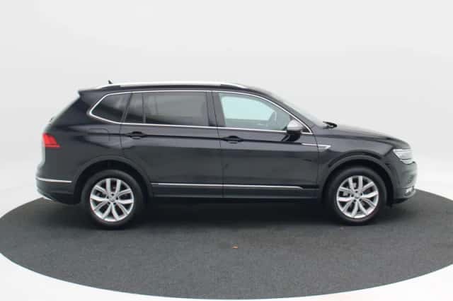 Volkswagen Tiguan (2021) thumbnail 7