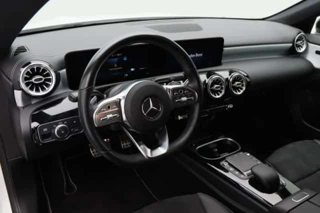 Mercedes-Benz CLA-Klasse (2020) thumbnail 4