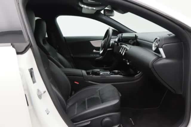 Mercedes-Benz CLA-Klasse (2020) thumbnail 34