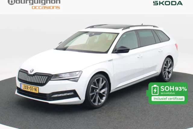 Škoda Superb (2021) thumbnail 1