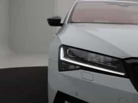Škoda Superb (2021) thumbnail 11