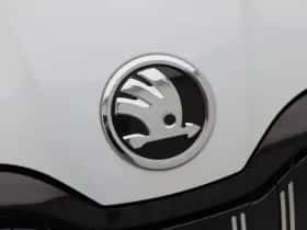 Škoda Superb (2021) thumbnail 12