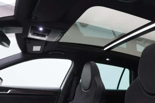 Škoda Superb (2021) thumbnail 26