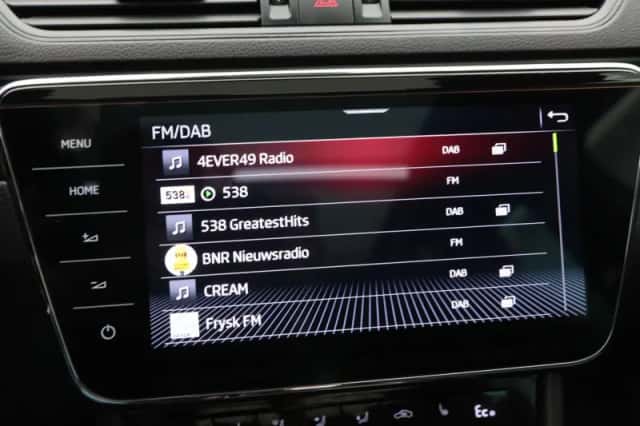Škoda Superb (2021) thumbnail 32