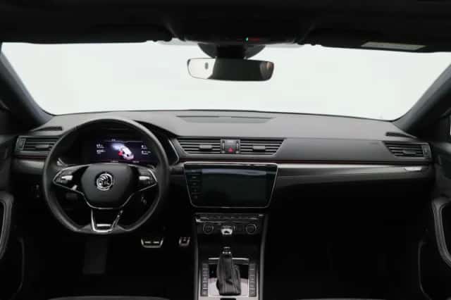 Škoda Superb (2021) thumbnail 41