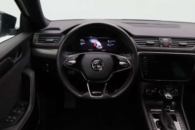 Škoda Superb (2021) thumbnail 42