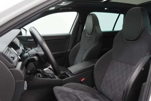 Škoda Superb (2021) thumbnail 6