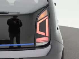 Volkswagen E-Up! (2019) thumbnail 14