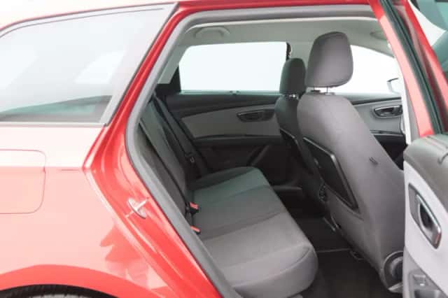 SEAT Leon (2019) thumbnail 36