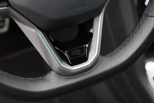 Volkswagen Tiguan (2023) thumbnail 21