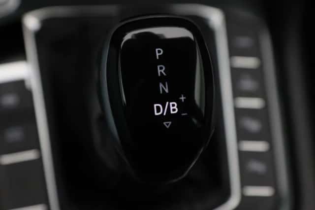 Volkswagen Tiguan (2023) thumbnail 32