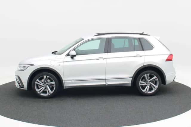 Volkswagen Tiguan (2023) thumbnail 8