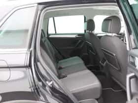 Volkswagen Tiguan (2019) thumbnail 36