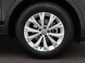 Volkswagen Tiguan (2019) thumbnail 5
