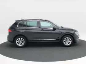 Volkswagen Tiguan (2019) thumbnail 8