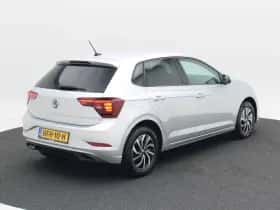 Volkswagen Polo (2023) thumbnail 2