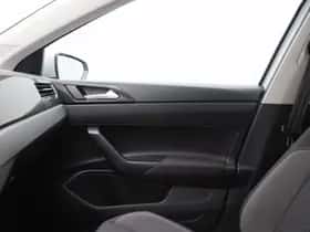 Volkswagen Polo (2023) thumbnail 28