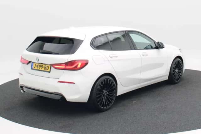 BMW 1-Serie (2020) thumbnail 2