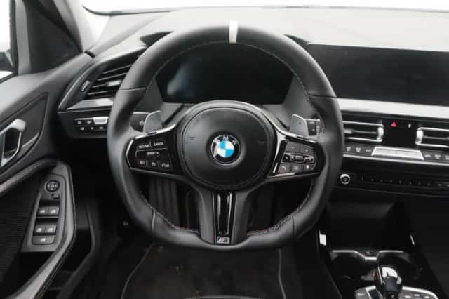 BMW 1-Serie (2020) thumbnail 3