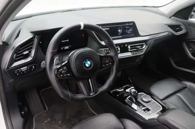 BMW 1-Serie (2020) thumbnail 3
