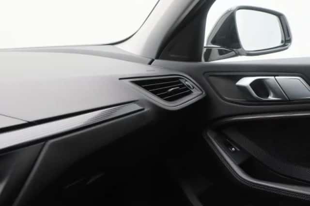BMW 1-Serie (2020) thumbnail 30