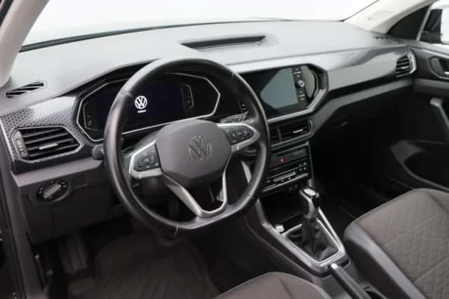 Volkswagen T-Cross (2022) thumbnail 3