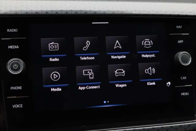 Volkswagen T-Cross (2022) thumbnail 24