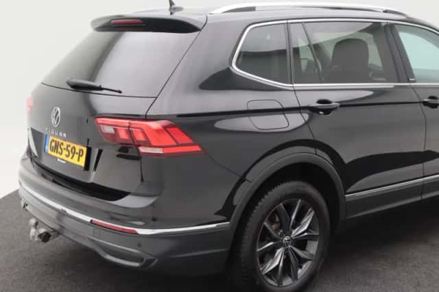 Volkswagen Tiguan (2024) thumbnail 16